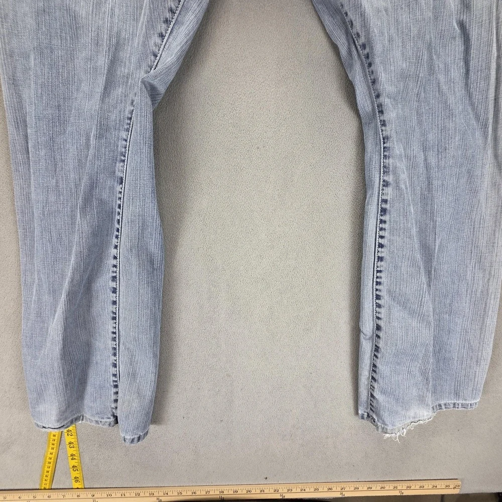 Vintage Levis Engineered Jeans Mens 34x34 Blue Twisted Light Wash Patched